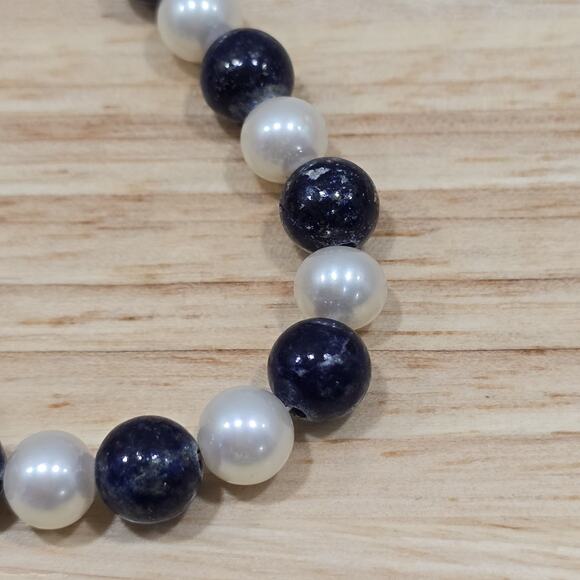 Lapis Lazuli and Pearl Graduated Bead Thread Strung 17" Necklace 14K GF Clasp - Picture 7 of 16